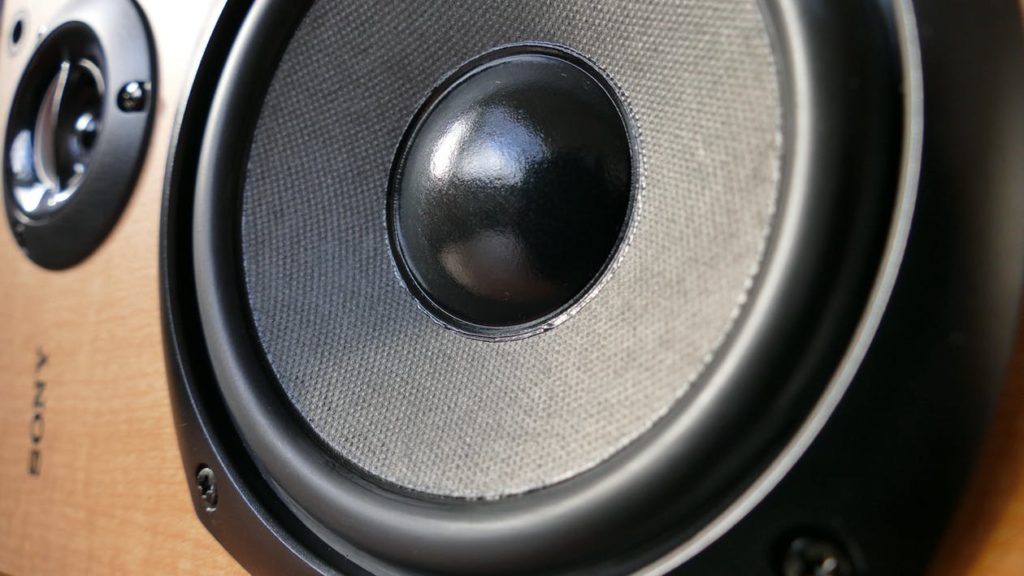 Soundbar – dlaczego warto w niego zainwestować?