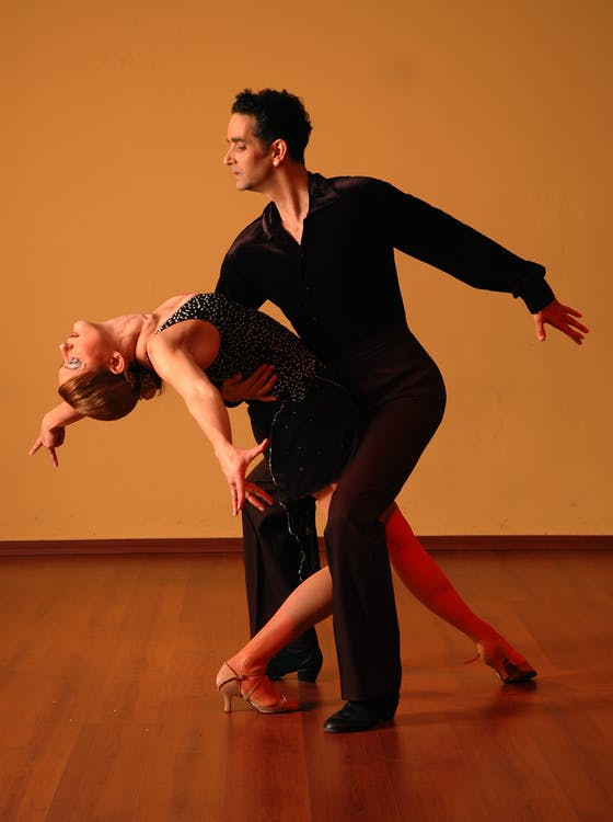 Taniec w parze - przydatna towarzysko umiejętność